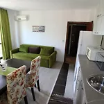 Salena Ξενοδοχείο με διαμερίσματα Πριμόρσκο