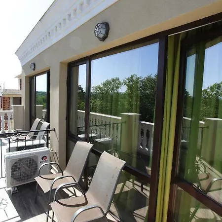 Salena Apartmanhotel