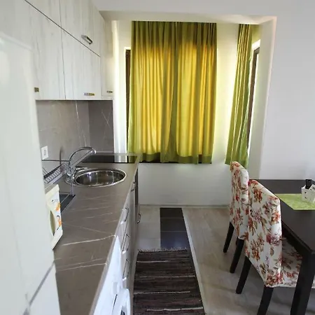Salena Apartmanhotel