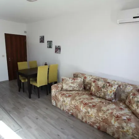 Apartmanhotel Salena Primorszko