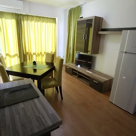 Salena Apartmanhotel